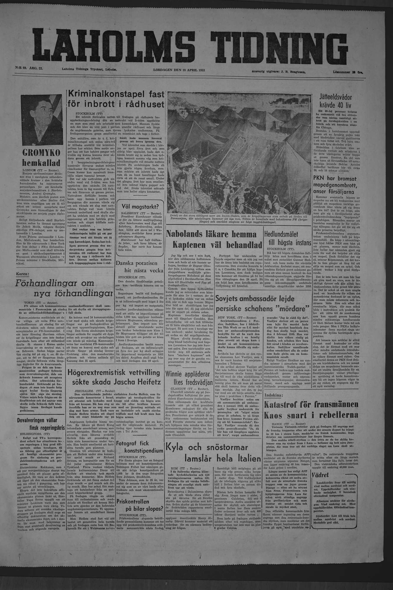Laholms Tidning Lördag 18 april 1953, sida 1