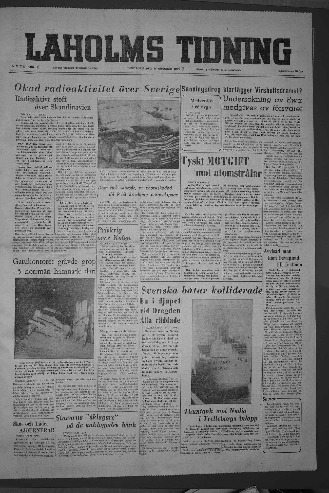 Laholms Tidning Lördag 30 oktober 1954, sida 1