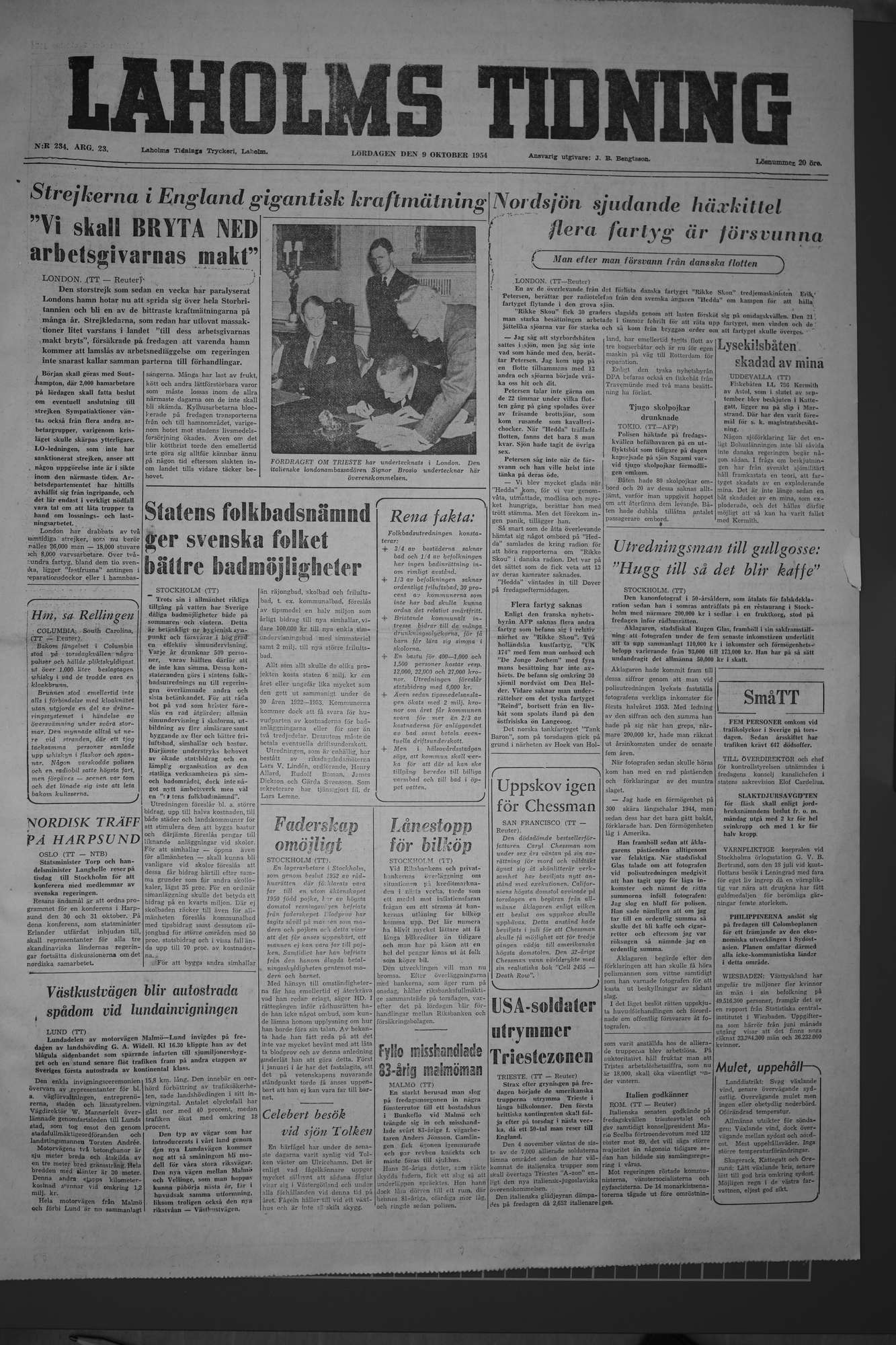 Laholms Tidning Lördag 9 oktober 1954, sida 1