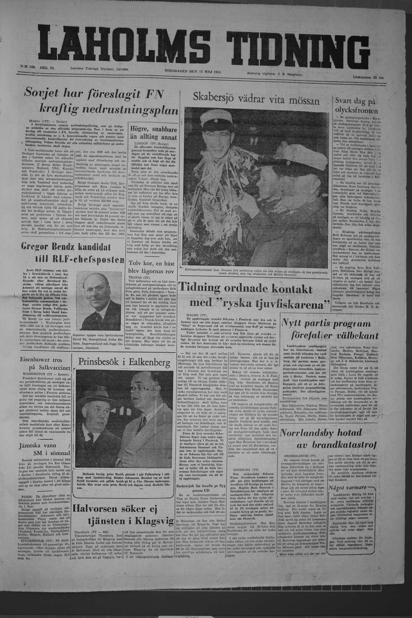 Laholms Tidning Torsdag 12 maj 1955, sida 1