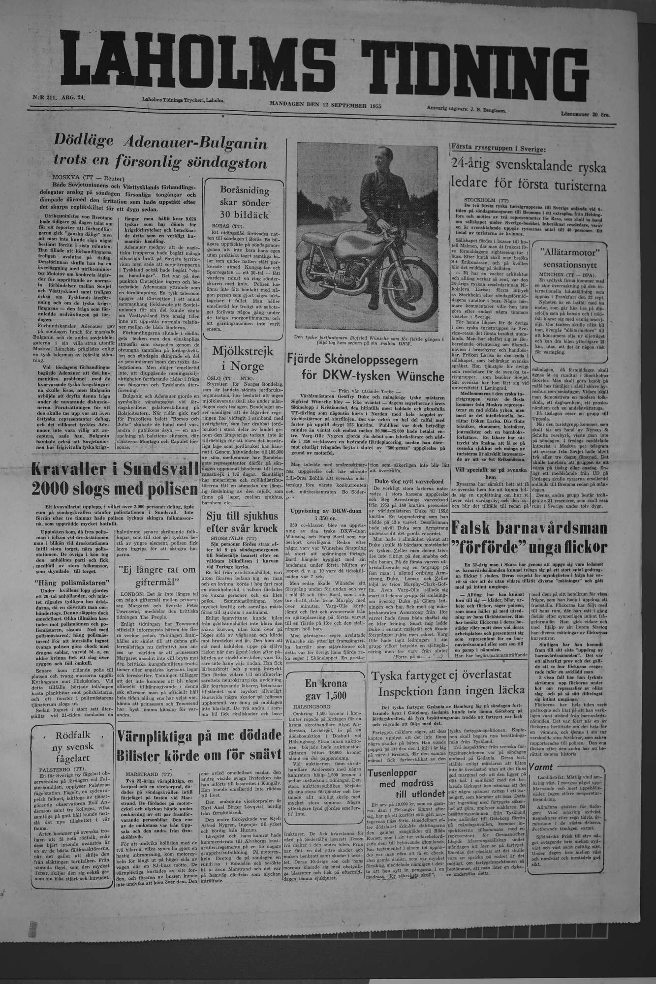 Laholms Tidning Måndag 12 september 1955, sida 1