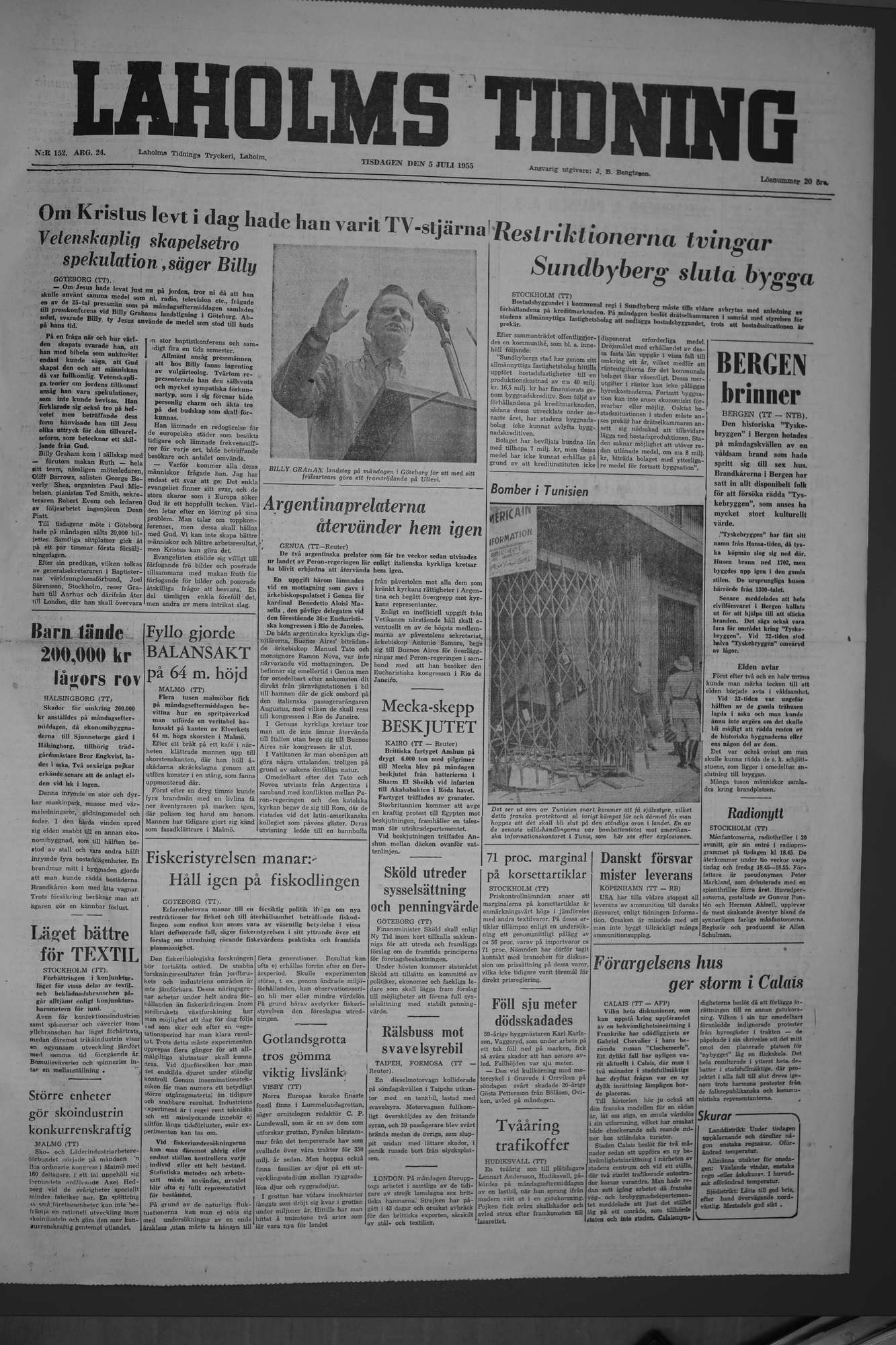 Laholms Tidning Tisdag 5 juli 1955, sida 1