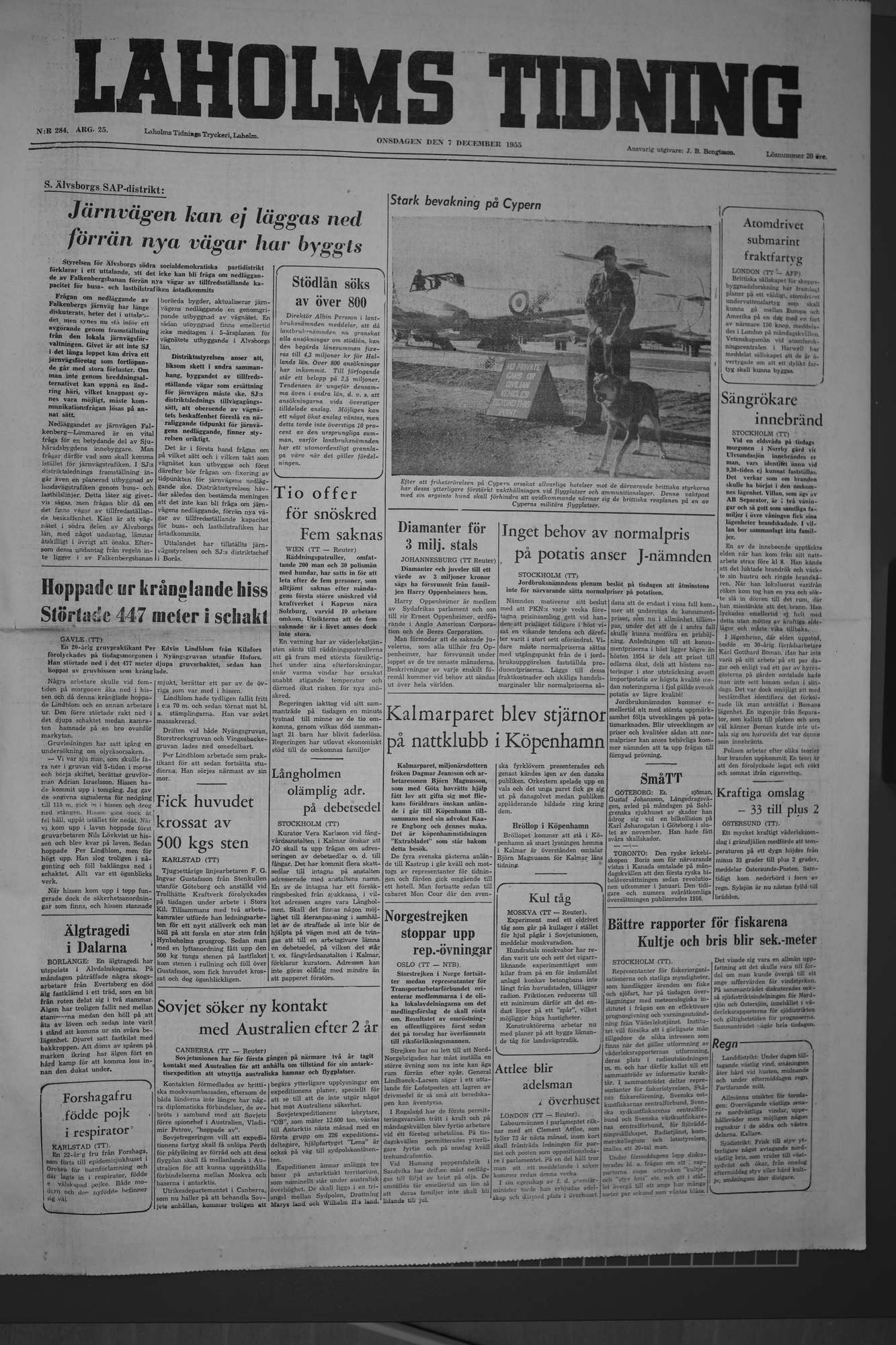 Laholms Tidning Onsdag 7 december 1955, sida 1