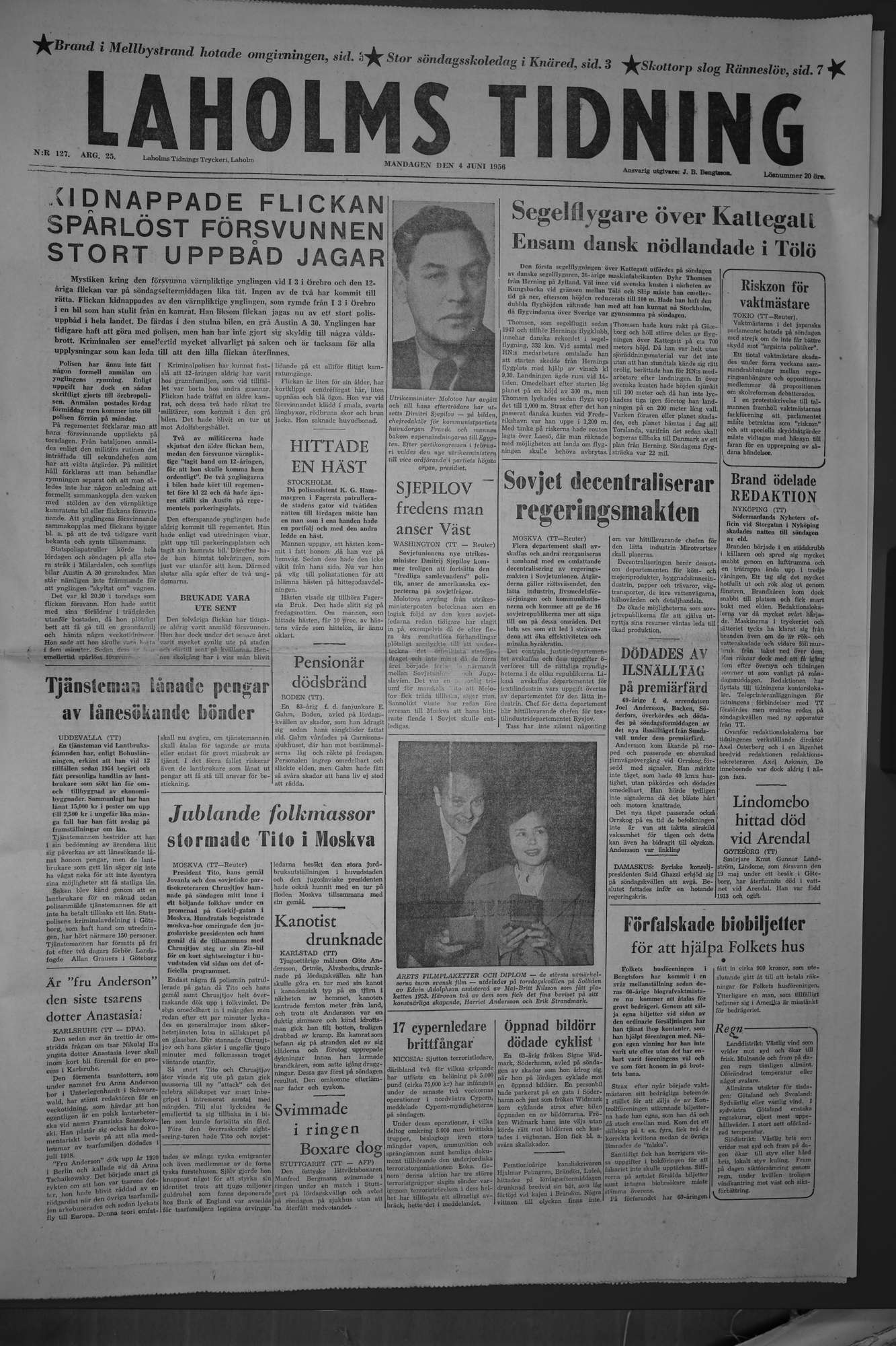 Laholms Tidning Måndag 4 juni 1956, sida 1
