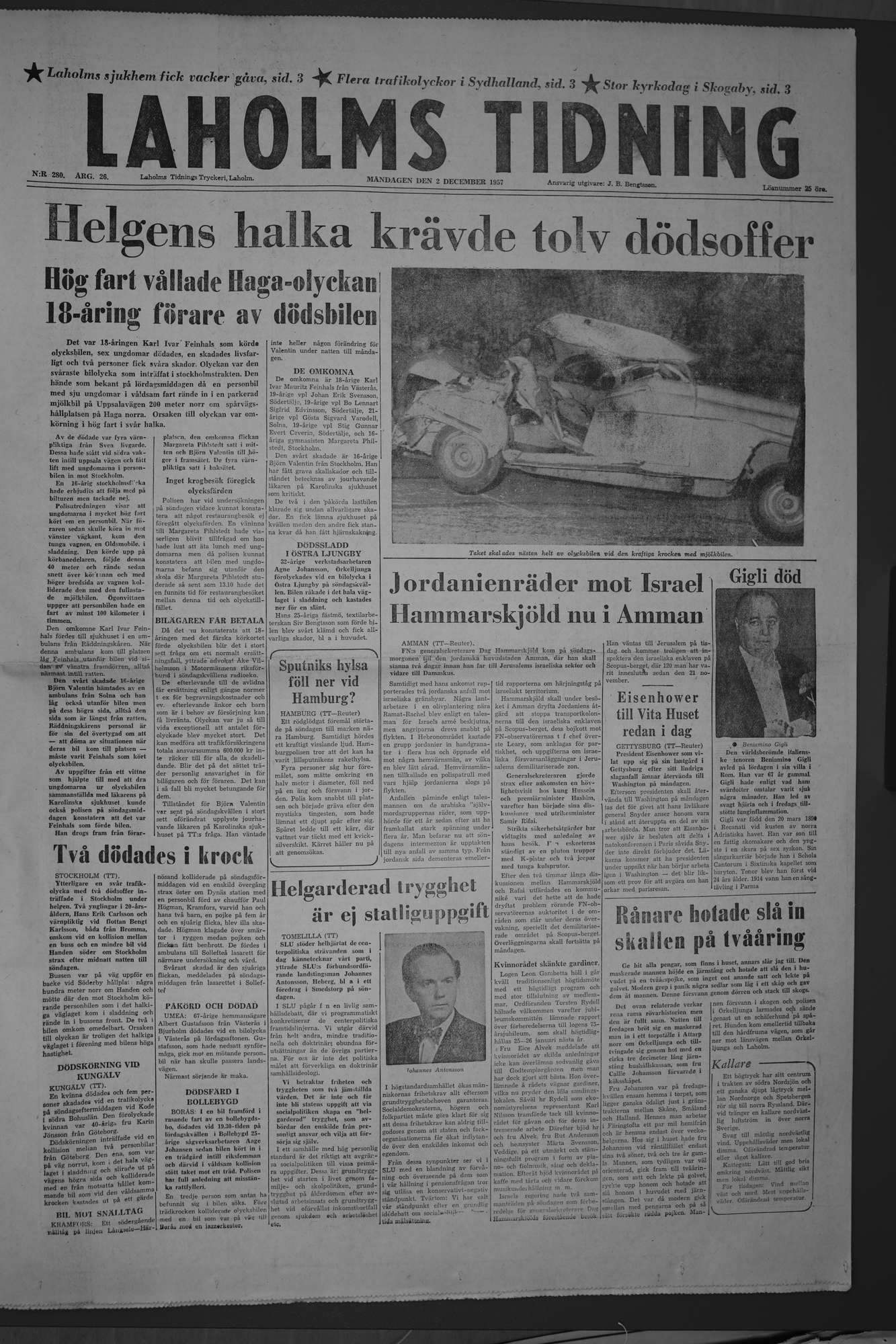 Laholms Tidning Måndag 2 december 1957, sida 1