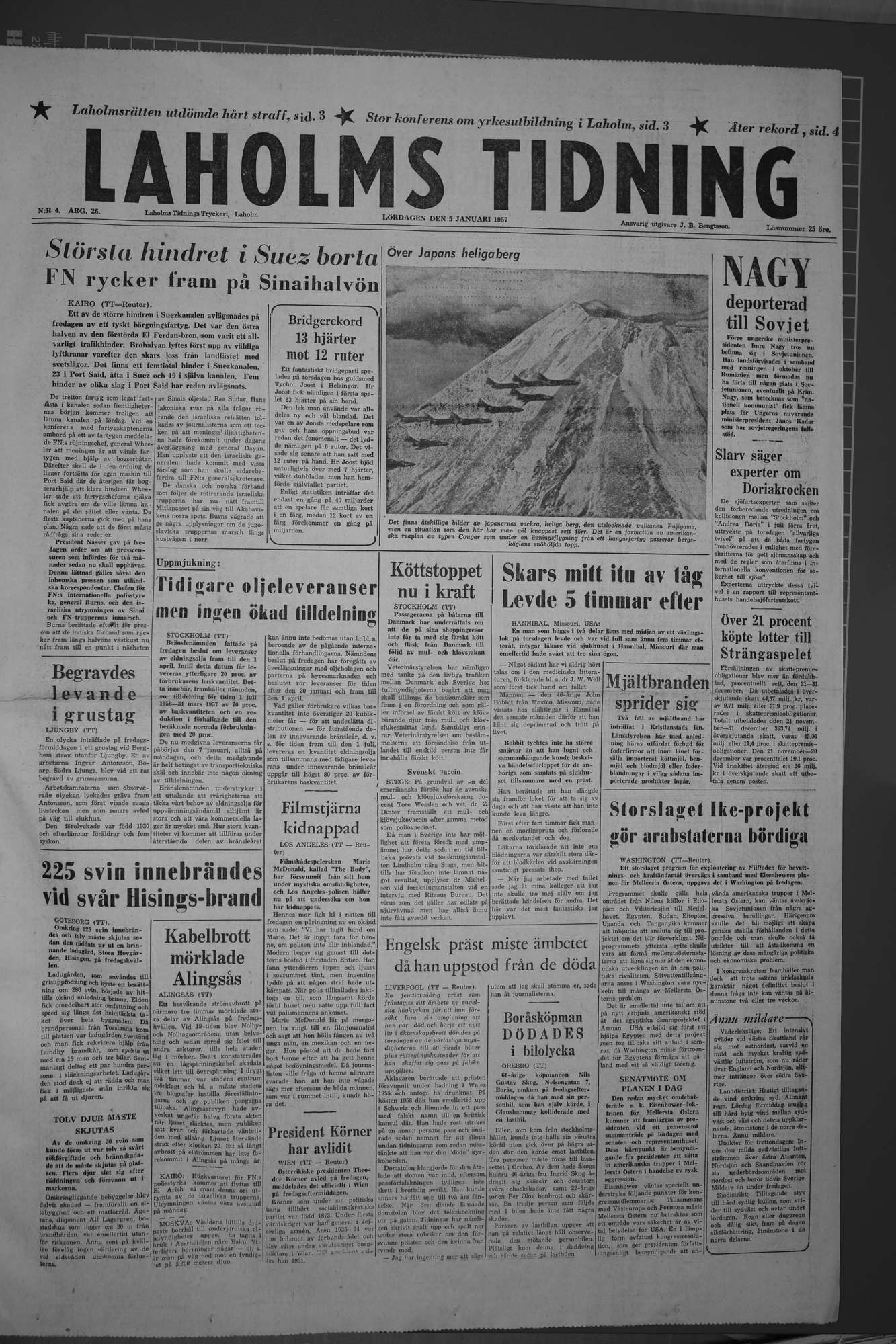 Laholms Tidning Lördag 5 januari 1957, sida 1