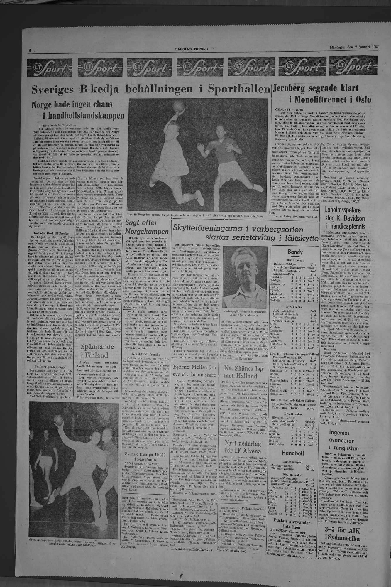 Laholms Tidning Måndag 7 januari 1957, sida 4