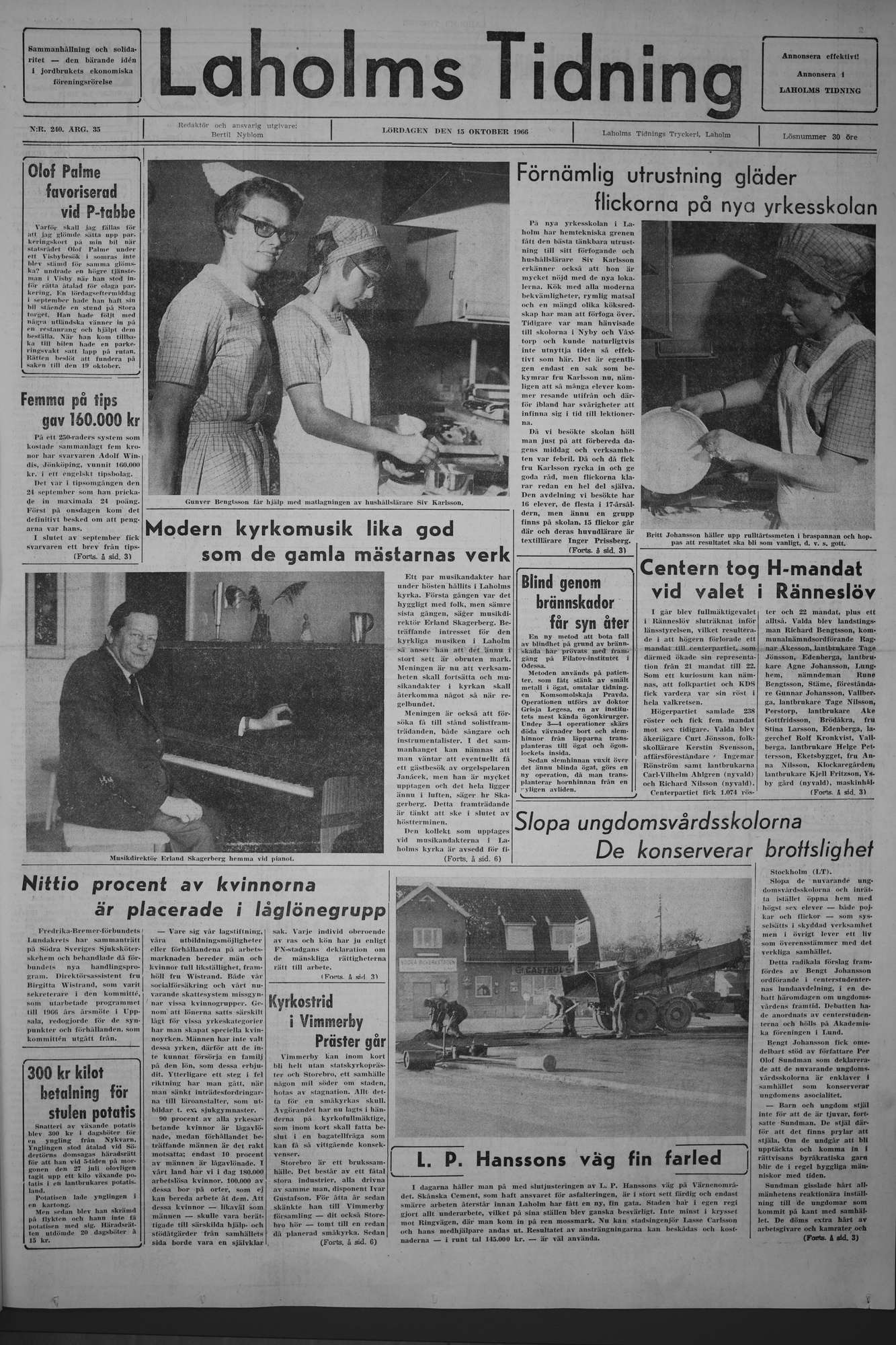 Laholms Tidning Lördag 15 oktober 1966, sida 1