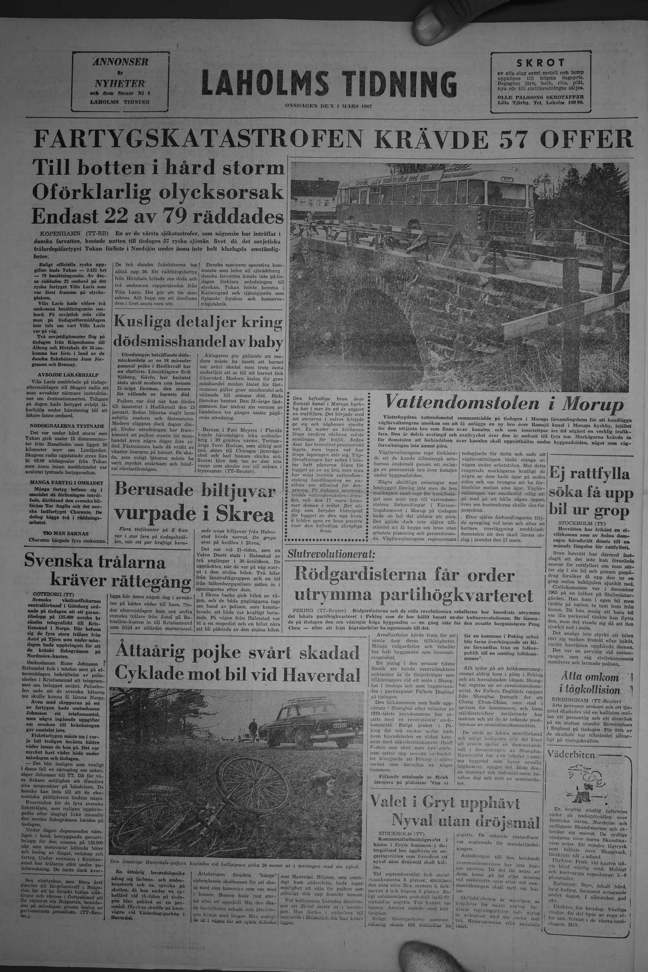 Laholms Tidning Onsdag 1 mars 1967, sida 8