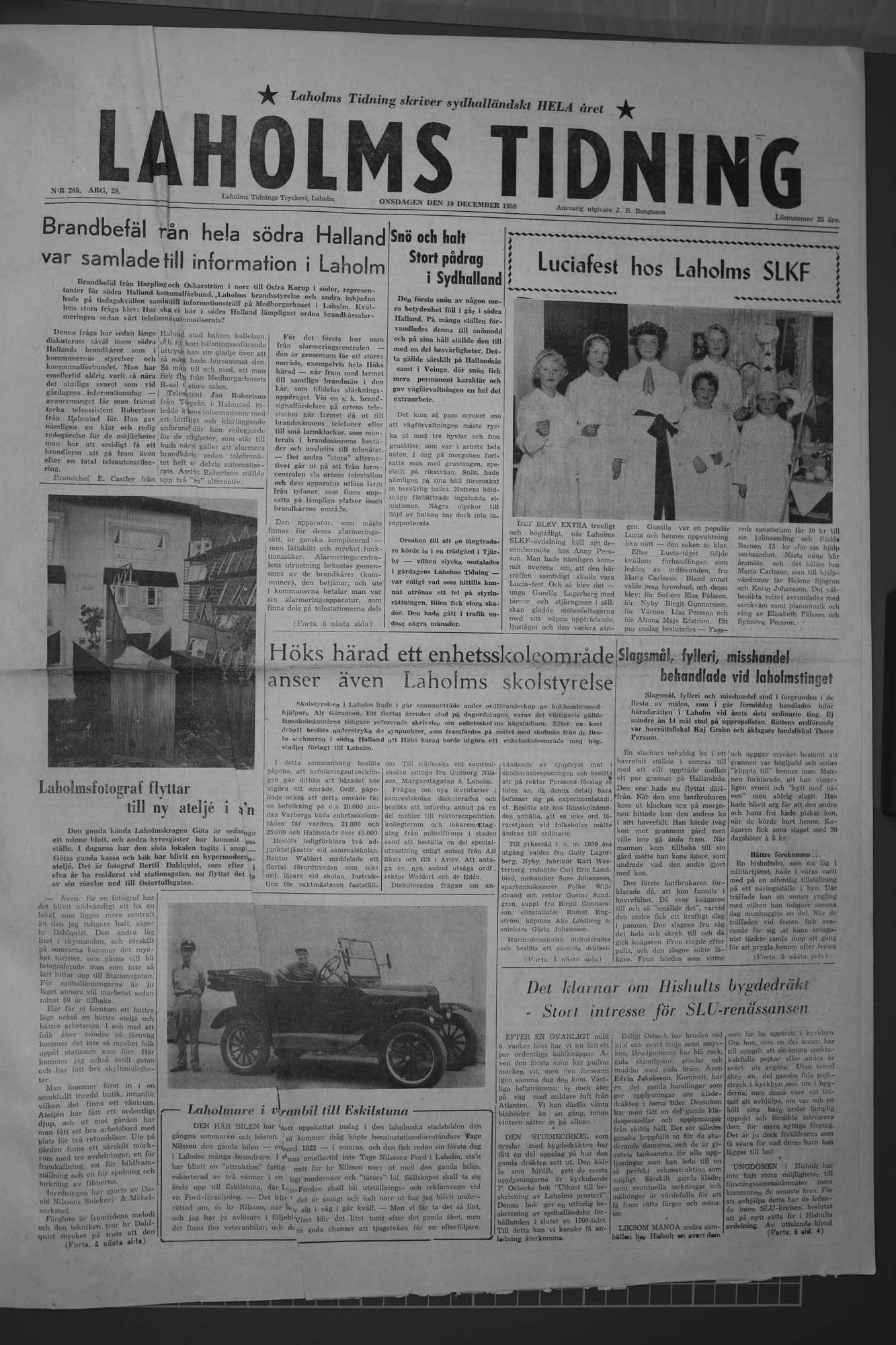Laholms Tidning Onsdag 10 december 1958, sida 1