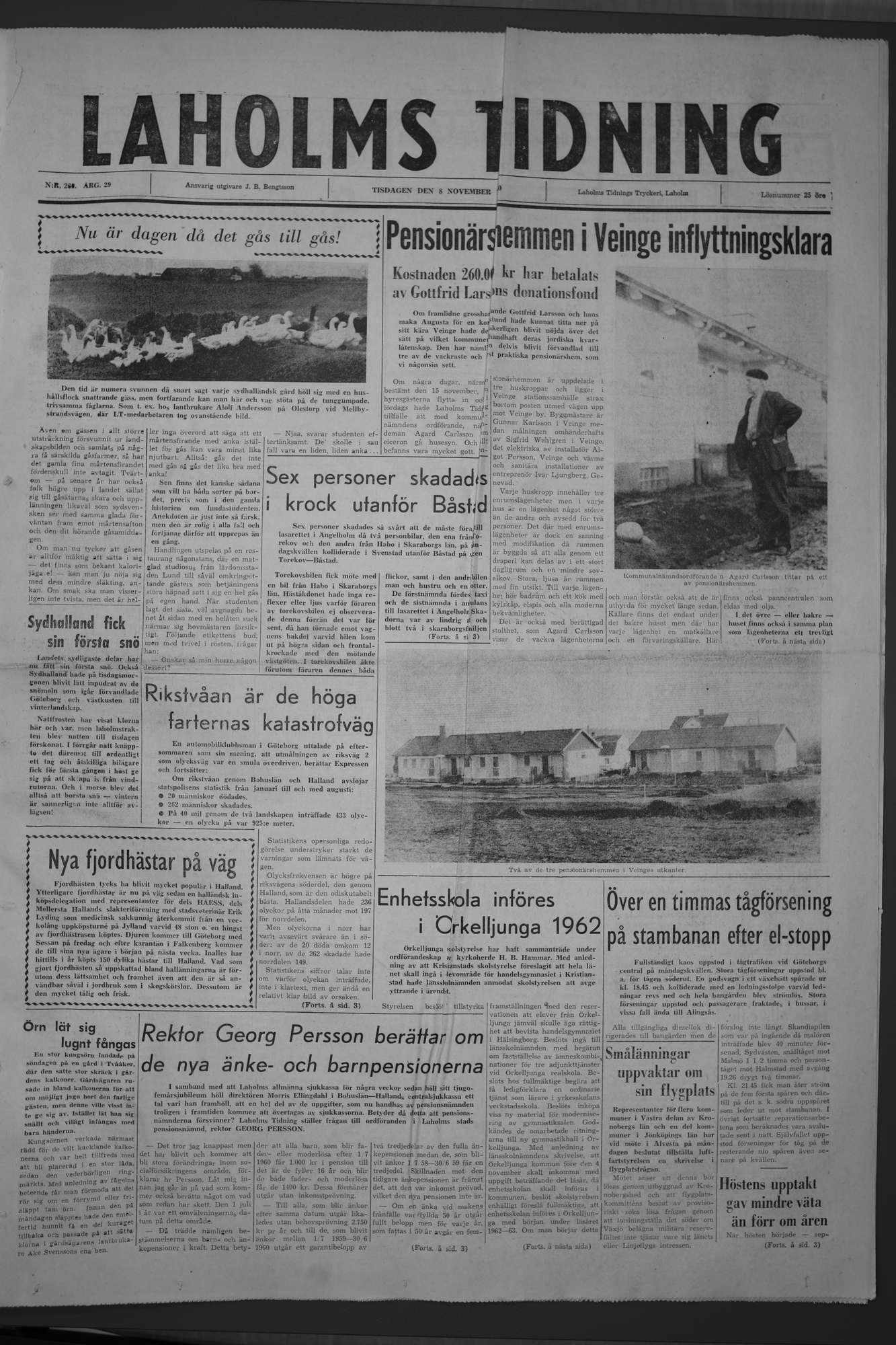 Laholms Tidning Tisdag 8 november 1960, sida 1